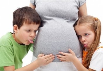 Балалар арасындағы қызғаныштың себептері.