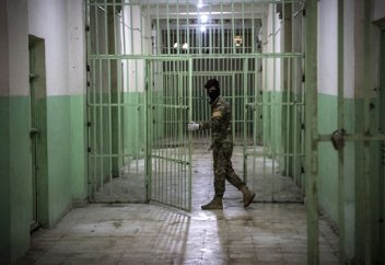 Тюрьма Седная: вышел новый отчет о жутком зиндане сирийского режима