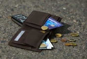 Эксперимент с потерянными деньгами в 40 странах: результат удивил ученых