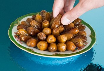 Ауызашарға кімдердің келгені дұрыс?