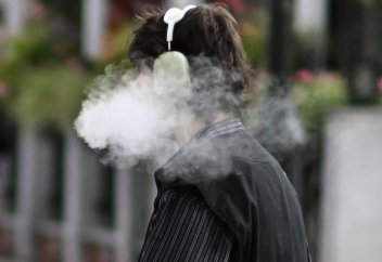 Ұлыбритания 2008 жылы дүниеге келген ұрпақтан бастап темекі өнімдерін тұтынуға толық тыйым салады