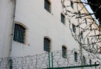 В Киргизии осужденных террористов изолируют от других заключенных