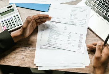 Кто приравнен к госслужащим и должен представлять декларацию о доходах