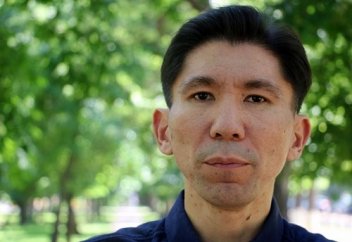 Досым Сатпаев: “Мы уже живем в условиях войны с террористами”