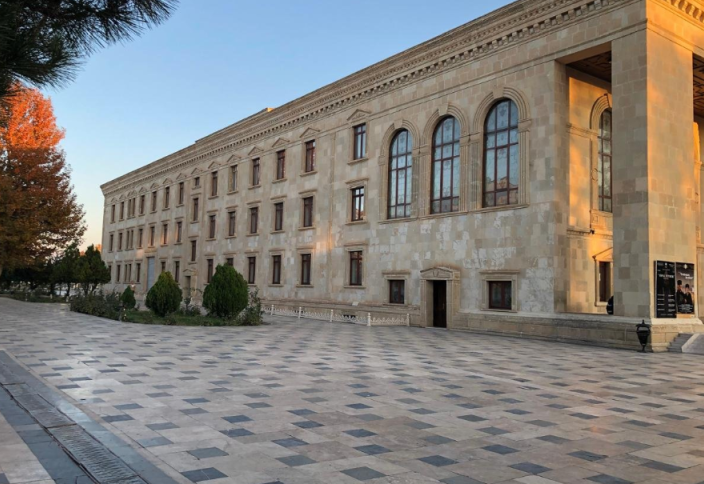 В Азербайджане совершенствуется законодательство о неприкосновенности памятников