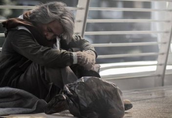 Разные: Власти Швейцарии покупают бездомным билеты в другие страны за обещание не возвращаться