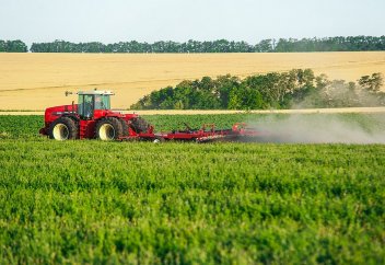Компании РК лишатся сельхозземли при вхождении в их состав иностранцев