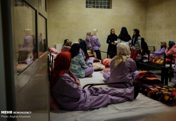 Растущая роль женщин в торговле наркотиками вызывает обеспокоенность в Индонезии