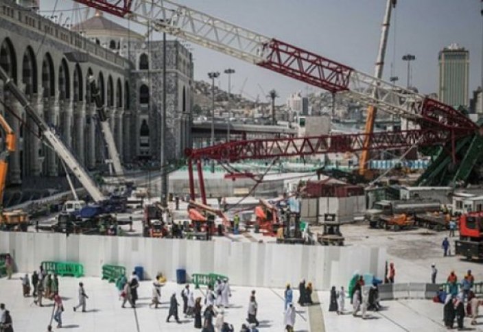 Обвинения по делу об обрушении крана в Мекке предъявили пятерым подозреваемым