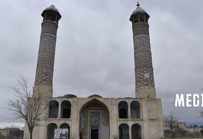 «65 мечетей из 67 разрушены»