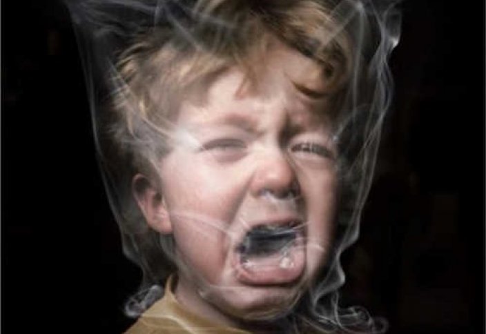 Детей в Казахстане оградят от табачного дыма