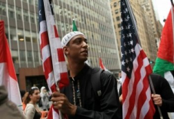 Нью-Йорк полициясы мұсылмандарды орынсыз бақылауды тоқтатты