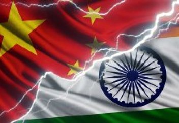 «Жауыңды жеңгің келсе, сырын біл, сырын білу үшін тілін біл»