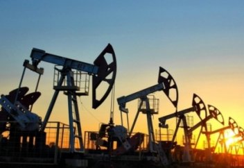 Сауд Арабиясы мұнай экспортын күрт азайтады – Bloomberg