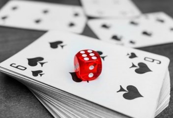 В Казахстане госслужащим запретят посещать игорные заведения