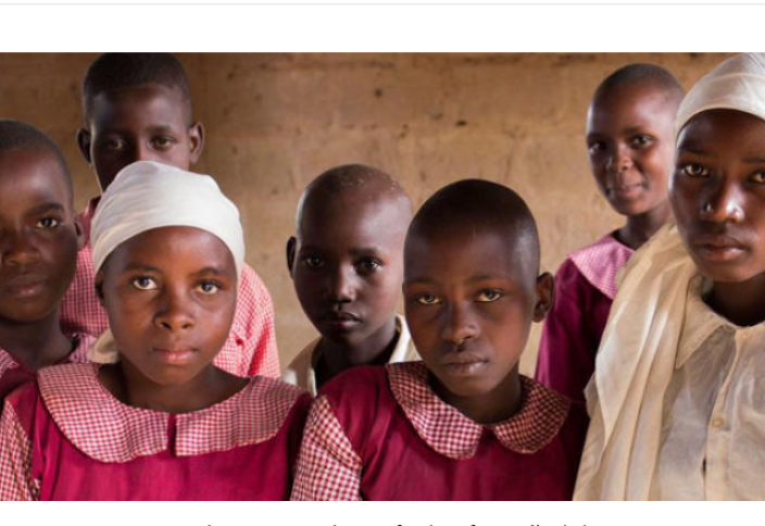 Сохранение девочек в школе, формирование будущей рабочей силы Зимбабве