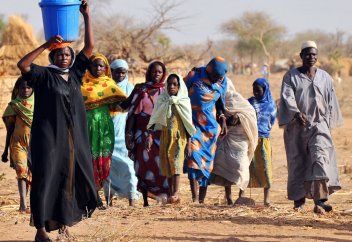 2013 жылы миллиондаған адам наным-сеніміне байланысты босқын атанды