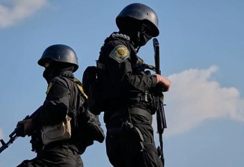 Иран жыл басынан бері кем дегенде 900 адамды өлім жазасын кесіп, рекорд орнатты