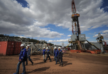 Өзбекстанда аса ірі мұнай кен орны табылды