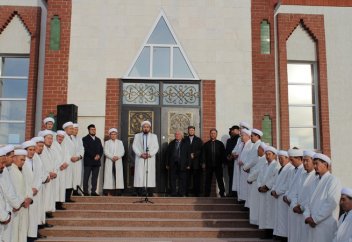 Қостанай: Бір күнде екі мешіт ашылды (ФОТО)