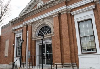 Мечеть Принцессы Анны откроется в банке