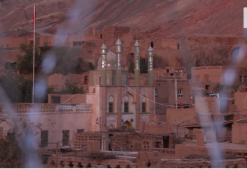 Қажыларға "қарғыбау" тағып жіберетін ел