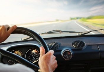 Останавливать водителей смогут не только гаишники