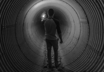 3 УБИЙСТВЕННО НЕГАТИВНЫЕ ЭМОЦИИ, НЕ ДАЮЩИЕ ВАМ ДОБИТЬСЯ ЛУЧШЕЙ ЖИЗНИ