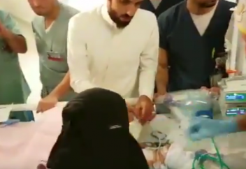 Саудовские врачи с помощью Всевышнего осчастливили целую семью (ВИДЕО)