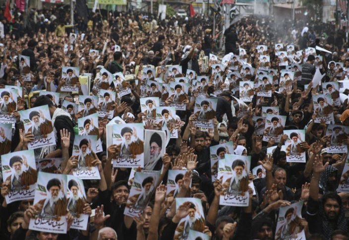 Будущее Ирана после Хаменеи: сможет ли политическая система выжить без него?