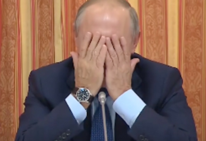 Мұсылман еліне доңыз етін танған министр Путиннің қандай реакциясын тудырды (видео)
