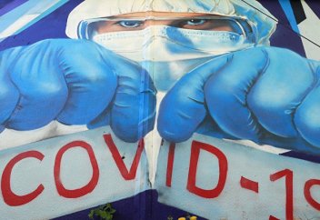 Британский врач: covid-19 может исчезнуть естественным путем