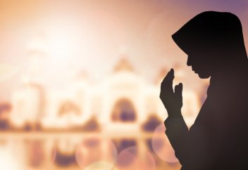 Ғұсыл құйынудың орнына таяммум соғуға бола ма, аяғым ауыр?