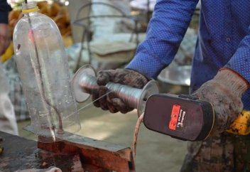 Жетісайлық кәсіпкер пластикалық қалдықтардаы қайта өңдеп, кәдеге жаратуда