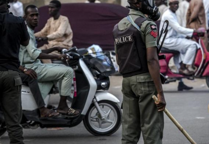 Разные: Шариатская полиция арестовала нигерийца, выставившего себя на аукцион ради помощи родителям