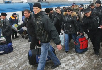 Биыл Қазақстанды тастап кеткендердің саны едәуір көбейген