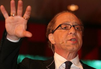 2099 жылға дейін технология қалай дамиды?