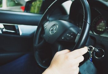 За фиктивный техосмотр авто будут наказывать строго в Казахстане