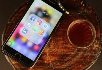 Түркия әлеуметтік желі пайдаланушыларының жеке басын анықтау процедурасын міндетті етеді