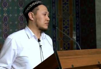 Арақ бар жерде қызмет жасауға бола ма ? Арман Куанышбаев