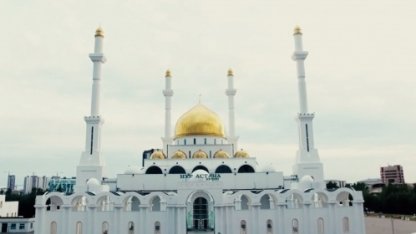 Красивый полет над "Нур Астана мечеть и Нур астана медресе" | Красивый нашид [2K]