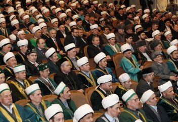 Татар имамдарының арасында жаңа тренд пайда болды (видео)