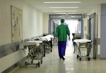 Германияда медицина қызметкері 30 адамның өліміне себепші болғанын мойындады