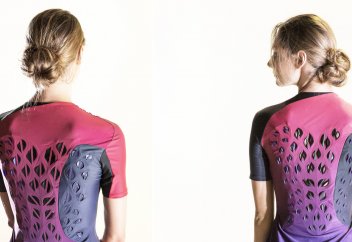 Изобретена одежда, "дышащая" при помощи бактерий