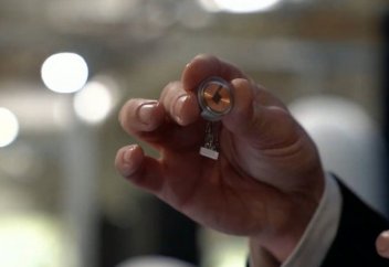 Илон Маск маймылға чип салды. Ендігі кезек адамдар ма?