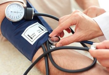 Вот какие показатели кровяного давления считаются нормальными в разном возрасте