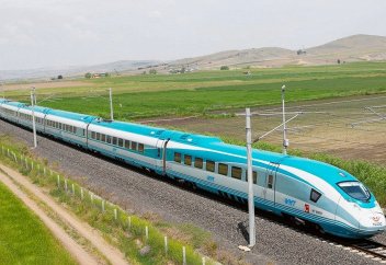 Новый железнодорожный путь свяжет Турцию и Азербайджан