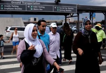 Верховный суд США поддержал Трампа в запрете на въезд мусульман в страну