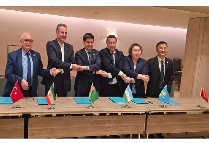 Шесть стран подписали соглашение о развитии южного железнодорожного коридора Китай–Европа