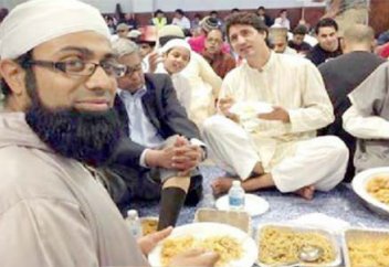 Канадский премьер Джастин Трюдо провел ифтар с однопартийцами-мусульманами (видео)